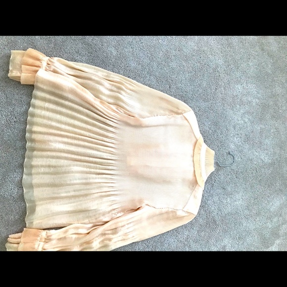 Diane Von Furstenberg Blouse - Picture 2 of 6